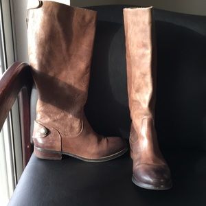 Riding boots
